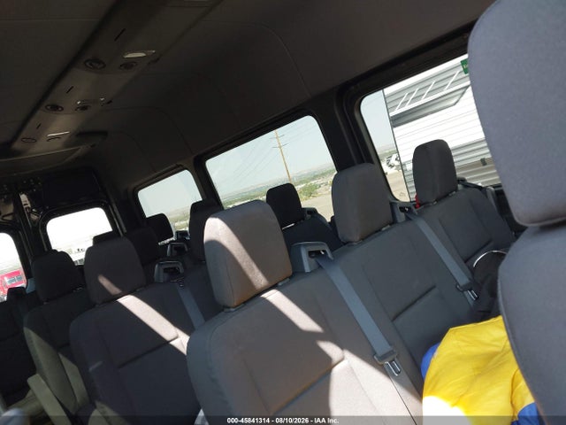 45841314 :رقم المزاد ، W1Z4KGHY4ST217204 vin ، 2025 Mercedes-benz Sprinter 2500 High Roof 4-cyl Diesel مزاد بيع