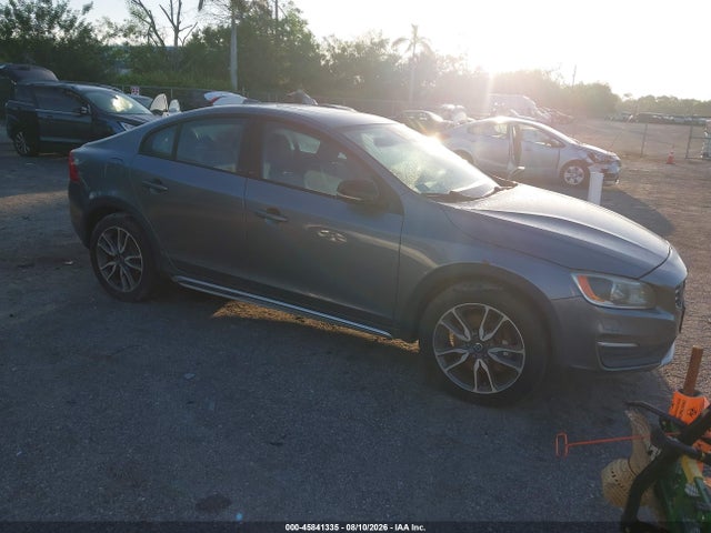 Aukcja sprzedaży 2016 Volvo S60 Cross Country T5 Platinum, vin: YV4612UM6G2000287, numer aukcji: 45841335