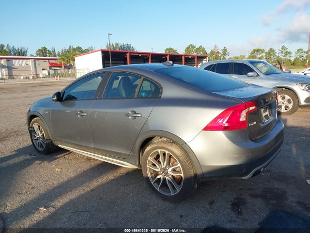 Aukcja sprzedaży 2016 Volvo S60 Cross Country T5 Platinum, vin: YV4612UM6G2000287, numer aukcji: 45841335
