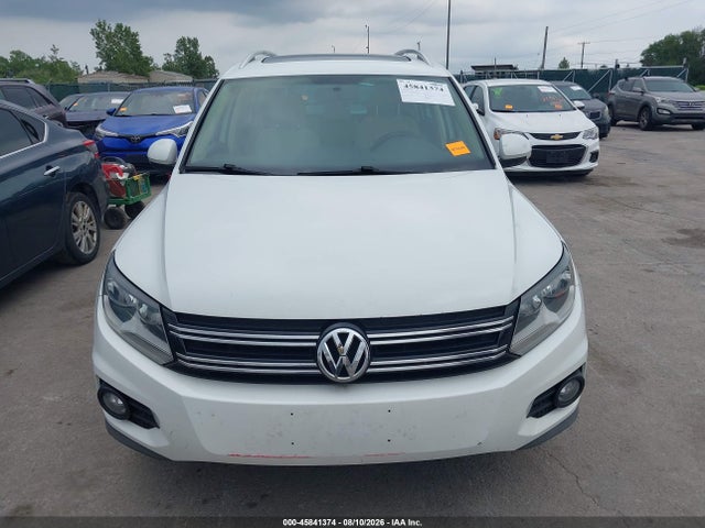 Продажа на аукционе авто 2015 Volkswagen Tiguan Se, vin: WVGBV7AX2FW588337, номер лота: 45841374