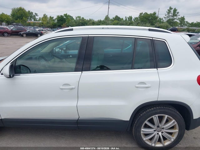 Продажа на аукционе авто 2015 Volkswagen Tiguan Se, vin: WVGBV7AX2FW588337, номер лота: 45841374