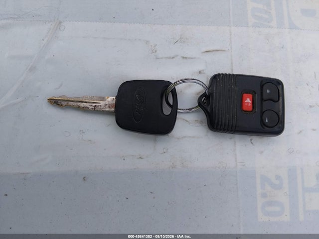 45841382 :رقم المزاد ، 1FTRX17L03NA50994 vin ، 2003 Ford F-150 Lariat/xl/xlt مزاد بيع