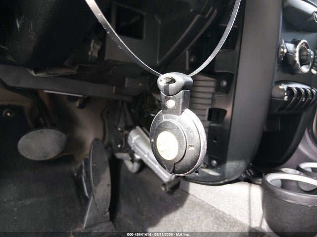 Продаж на аукціоні авто 2013 Mini Hardtop Cooper, vin: WMWSU3C51DT677839, номер лоту: 45841414