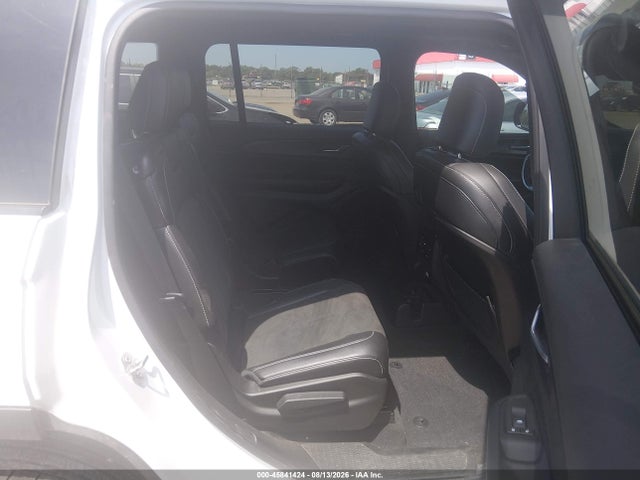 Продажа на аукционе авто 2025 Jeep Grand Cherokee L Altitude X 4x4, vin: 1C4RJKAG2S8669726, номер лота: 45841424