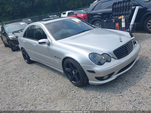 45841463 :رقم المزاد ، WDBRF65J12F242126 vin ، 2002 Mercedes-benz C 32 Amg مزاد بيع