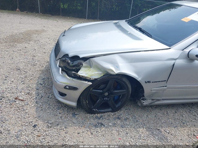 2002 Mercedes-benz C 32 Amg მანქანა იყიდება აუქციონზე, vin: WDBRF65J12F242126, აუქციონის ნომერი: 45841463