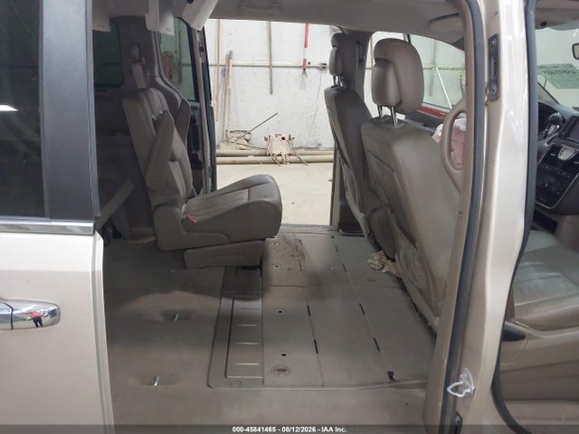 Продаж на аукціоні авто 2016 Chrysler Town & Country Touring, vin: 2C4RC1BG9GR120457, номер лоту: 45841465