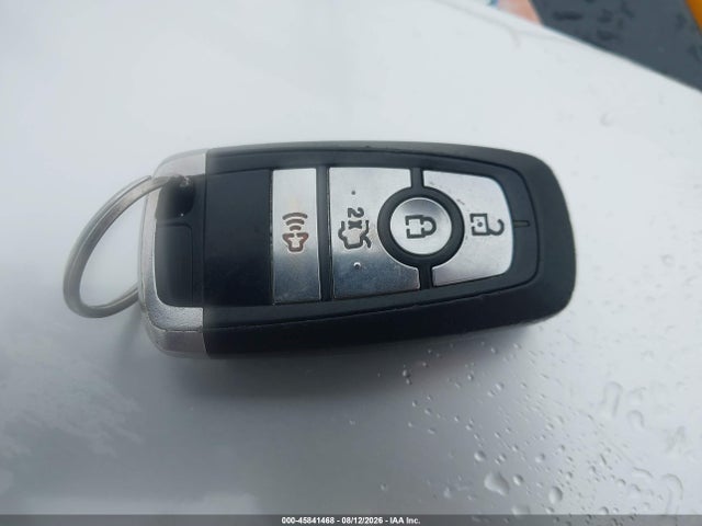 Продажа на аукционе авто 2018 Ford Fusion Hybrid Se, vin: 3FA6P0LU1JR155264, номер лота: 45841468