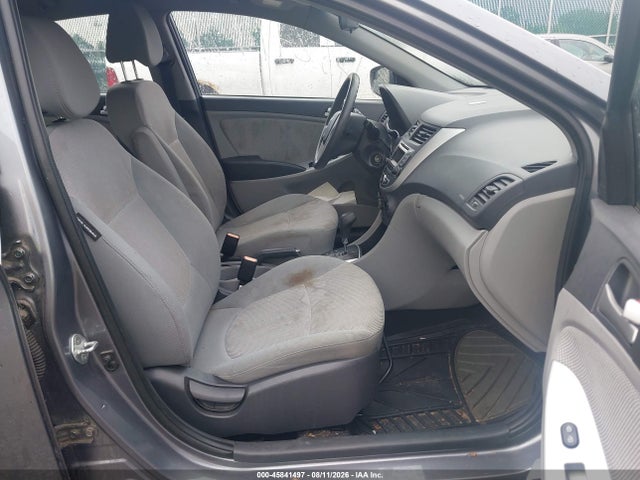 45841497 :رقم المزاد ، KMHCT4AE0EU674697 vin ، 2014 Hyundai Accent Gls مزاد بيع