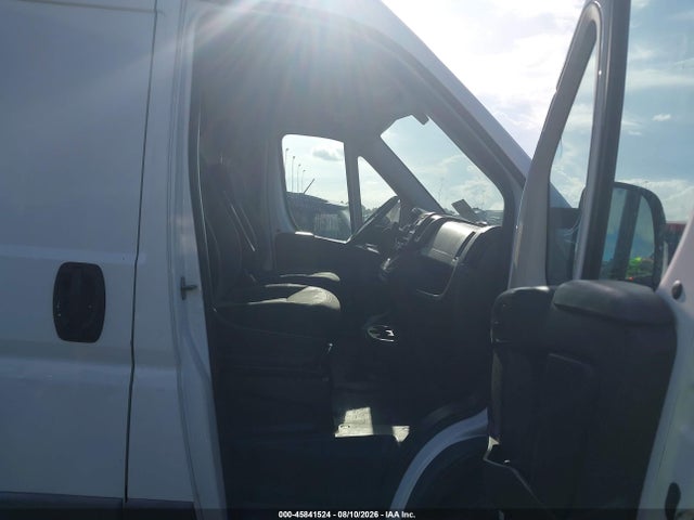 Продажа на аукционе авто 2016 Ram Promaster 2500 High Roof, vin: 3C6TRVDG4GE114499, номер лота: 45841524