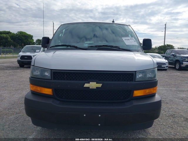 Продажа на аукционе авто 2023 Chevrolet Express Passenger Rwd 3500 Extended Wheelbase Ls, vin: 1GAZGNFP6P1115283, номер лота: 45841543
