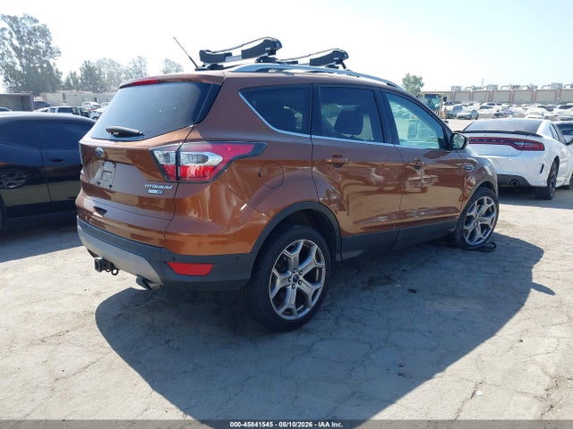 1FMCU9J99HUA10707 Ford Escape Titanium
