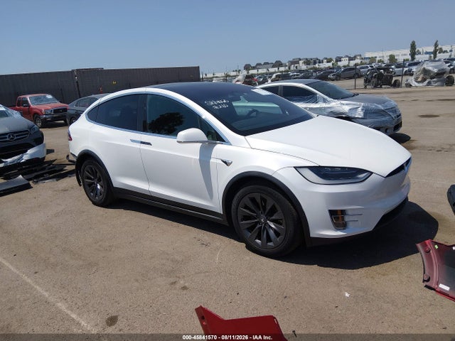 Продаж на аукціоні авто 2019 Tesla Model X 100d/75d/long Range, vin: 5YJXCAE23KF160500, номер лоту: 45841570
