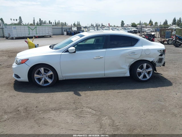 Продажа на аукционе авто 2013 Acura Ilx 2.0l, vin: 19VDE1F75DE011191, номер лота: 45841572