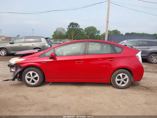 Продажа на аукционе авто 2013 Toyota Prius Two, vin: JTDKN3DU8D5651314, номер лота: 45841577
