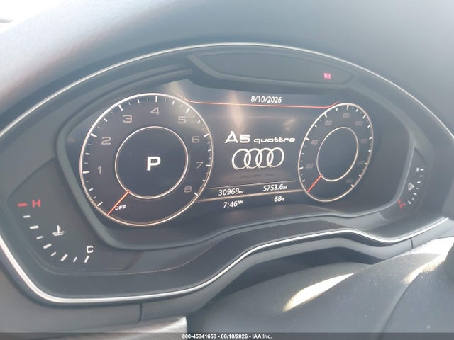 2019 Audi A5 45 Premium მანქანა იყიდება აუქციონზე, vin: WAUENCF52KA070685, აუქციონის ნომერი: 45841658
