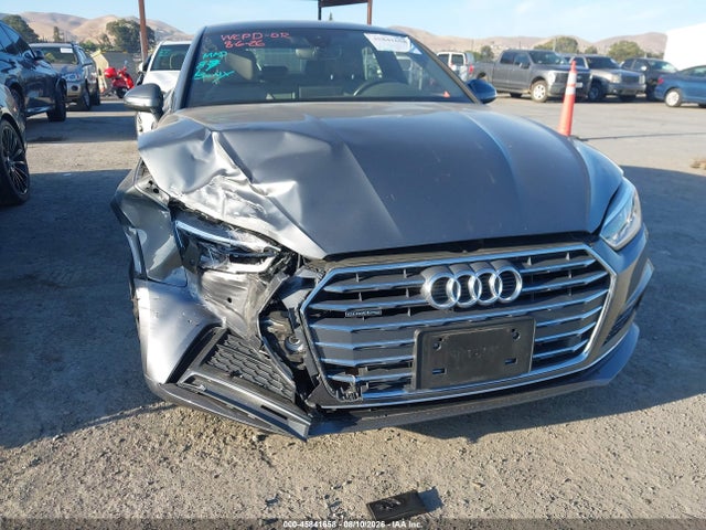 2019 Audi A5 45 Premium მანქანა იყიდება აუქციონზე, vin: WAUENCF52KA070685, აუქციონის ნომერი: 45841658