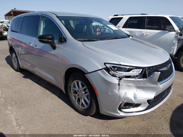 Auction sale of the 2024 Chrysler Pacifica Touring L, vin: 2C4RC1BG1RR179716, lot number: 45841677