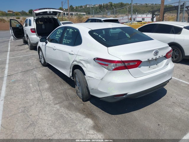 4T1C11AKXLU872016 Toyota CAMRY LE