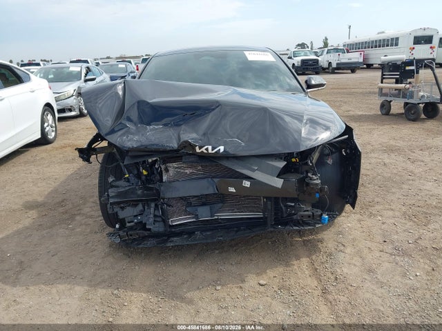 Auction sale of the 2025 Kia K4 Gt-line, vin: 3KPFW4DE9SE136370, lot number: 45841686