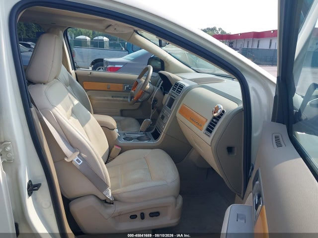 Продаж на аукціоні авто 2007 Lincoln Mkx, vin: 2LMDU88C37BJ33461, номер лоту: 45841689