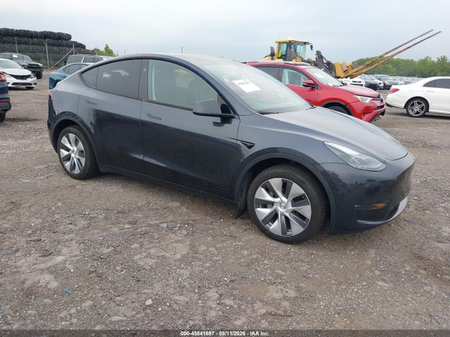 Продаж на аукціоні авто 2024 Tesla Model Y Long Range Dual Motor All-wheel Drive, vin: 7SAYGDEE4RA251385, номер лоту: 45841697
