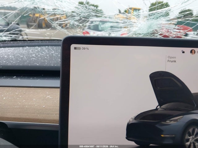 45841697 :رقم المزاد ، 7SAYGDEE4RA251385 vin ، 2024 Tesla Model Y Long Range Dual Motor All-wheel Drive مزاد بيع