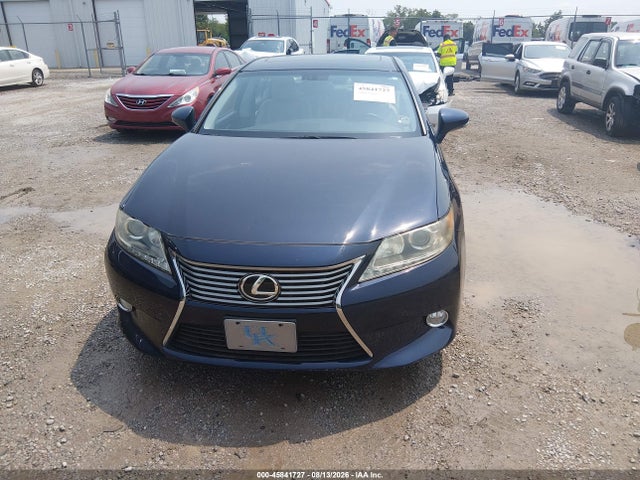 45841727 :رقم المزاد ، JTHBK1GG4D2044099 vin ، 2013 Lexus Es 350 مزاد بيع