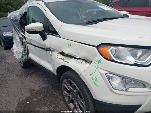 45841744 :رقم المزاد ، MAJ6S3KL1MC427985 vin ، 2021 Ford Ecosport Titanium مزاد بيع