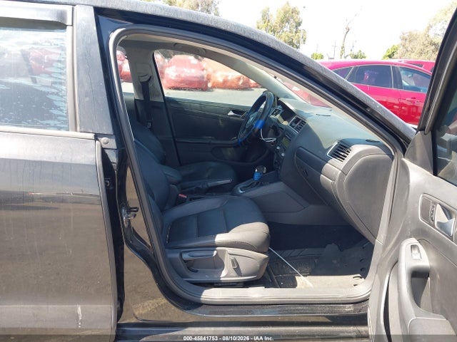3VWD17AJ8EM422548 Volkswagen Jetta 1.8t Se