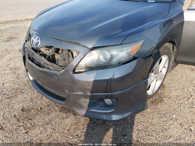 2011 Toyota Camry Se მანქანა იყიდება აუქციონზე, vin: 4T1BF3EK9BU742522, აუქციონის ნომერი: 45841762