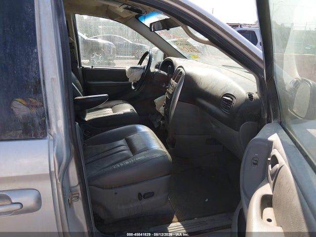 Продажа на аукционе авто 2005 Chrysler Town & Country Touring, vin: 2C4GP54L65R481848, номер лота: 45841829