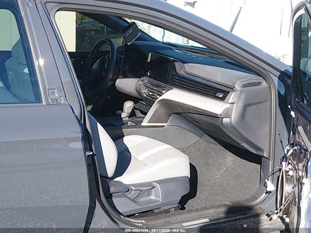 45841856 :رقم المزاد ، 4T1DBADKXSU538452 vin ، 2025 Toyota Camry Se مزاد بيع
