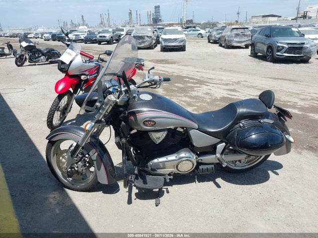 2006 Victory Motorcycles Kingpin California მანქანა იყიდება აუქციონზე, vin: 5VPCB26L063001985, აუქციონის ნომერი: 45841921