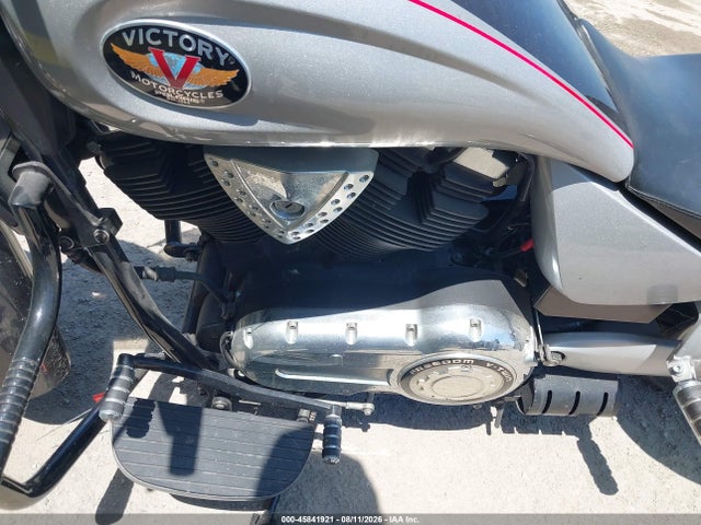 2006 Victory Motorcycles Kingpin California მანქანა იყიდება აუქციონზე, vin: 5VPCB26L063001985, აუქციონის ნომერი: 45841921