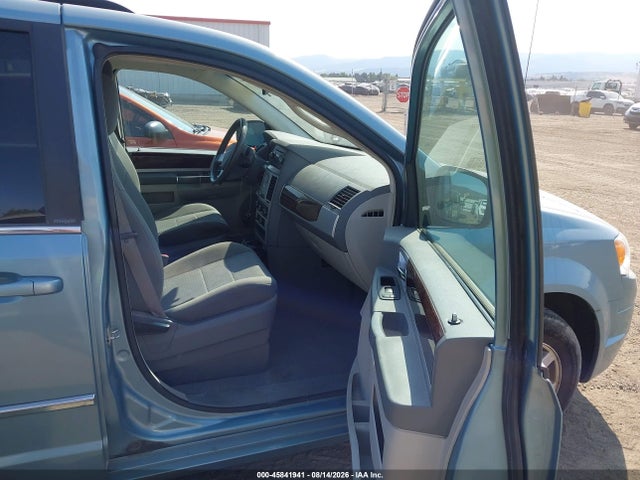 Продаж на аукціоні авто 2010 Chrysler Town & Country Touring, vin: 2A4RR5D18AR458206, номер лоту: 45841941