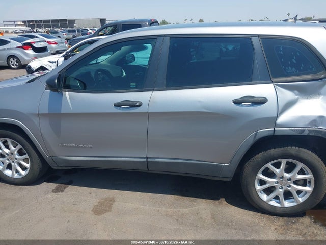 1C4PJLAB0EW109981 Jeep Cherokee Sport