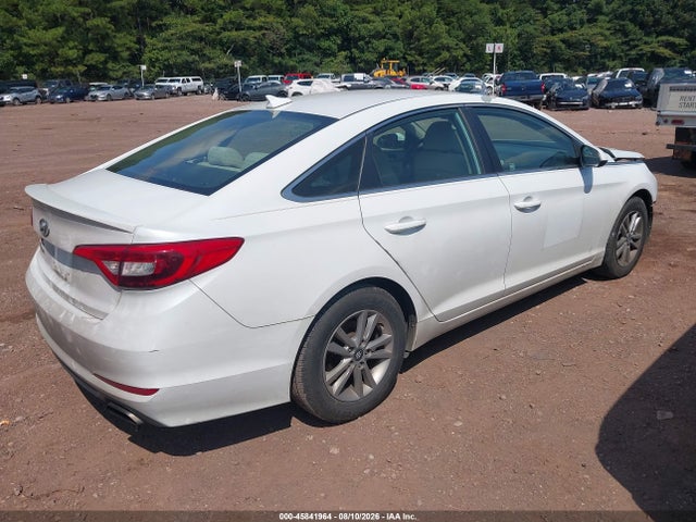 Продажа на аукционе авто 2016 Hyundai Sonata Se, vin: 5NPE24AF9GH260615, номер лота: 45841964