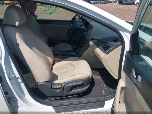 Продажа на аукционе авто 2016 Hyundai Sonata Se, vin: 5NPE24AF9GH260615, номер лота: 45841964