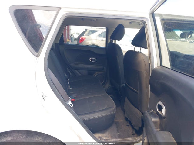 KIA Soul 2014 KNDJN2A23E7094858 Image 8