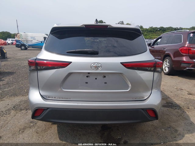 2022 Toyota Highlander Le მანქანა იყიდება აუქციონზე, vin: 5TDBZRBH2NS582015, აუქციონის ნომერი: 45842004