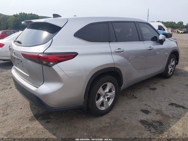 2022 Toyota Highlander Le მანქანა იყიდება აუქციონზე, vin: 5TDBZRBH2NS582015, აუქციონის ნომერი: 45842004