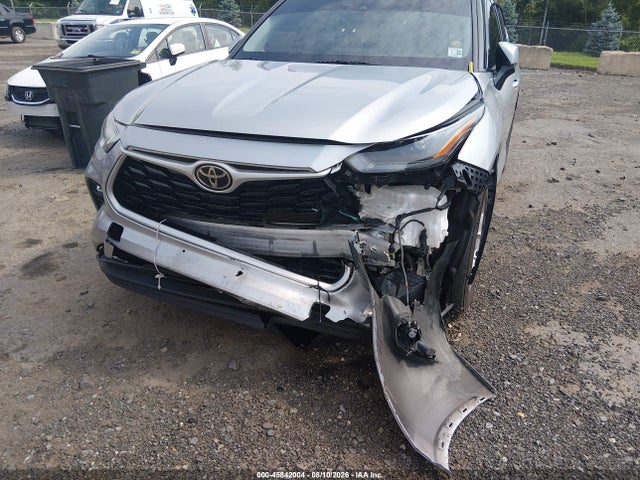 2022 Toyota Highlander Le მანქანა იყიდება აუქციონზე, vin: 5TDBZRBH2NS582015, აუქციონის ნომერი: 45842004