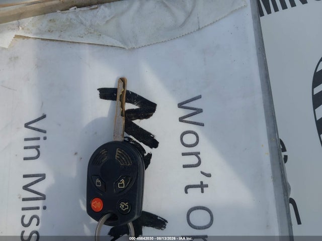 45842030 :رقم المزاد ، 1FMCU9GX0GUA60495 vin ، 2016 Ford Escape Se مزاد بيع