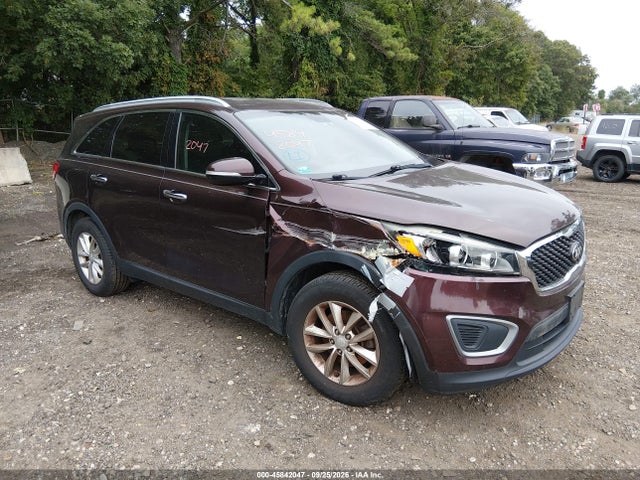 Продажа на аукционе авто 2016 Kia Sorento 2.4l Lx, vin: 5XYPG4A35GG041917, номер лота: 45842047