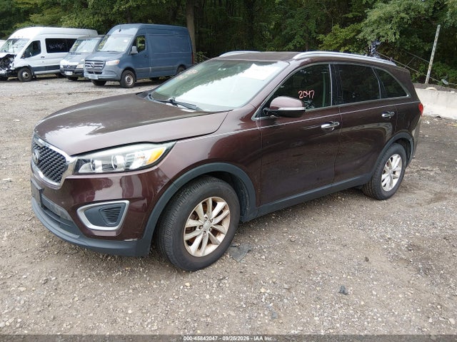 45842047 :رقم المزاد ، 5XYPG4A35GG041917 vin ، 2016 Kia Sorento 2.4l Lx مزاد بيع