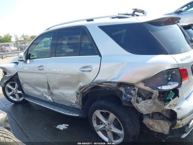 Aukcja sprzedaży 2016 Mercedes-benz Gle 300d 4matic, vin: 4JGDA0EB5GA736666, numer aukcji: 45842071