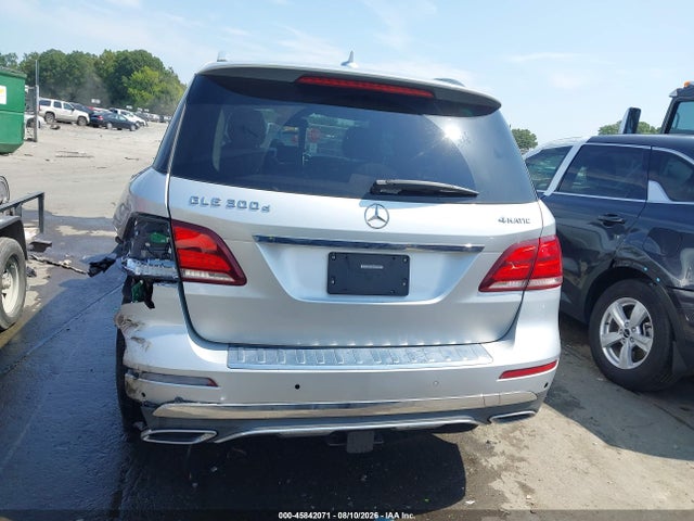 Aukcja sprzedaży 2016 Mercedes-benz Gle 300d 4matic, vin: 4JGDA0EB5GA736666, numer aukcji: 45842071