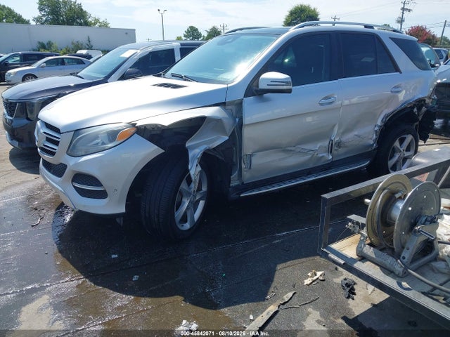 Aukcja sprzedaży 2016 Mercedes-benz Gle 300d 4matic, vin: 4JGDA0EB5GA736666, numer aukcji: 45842071