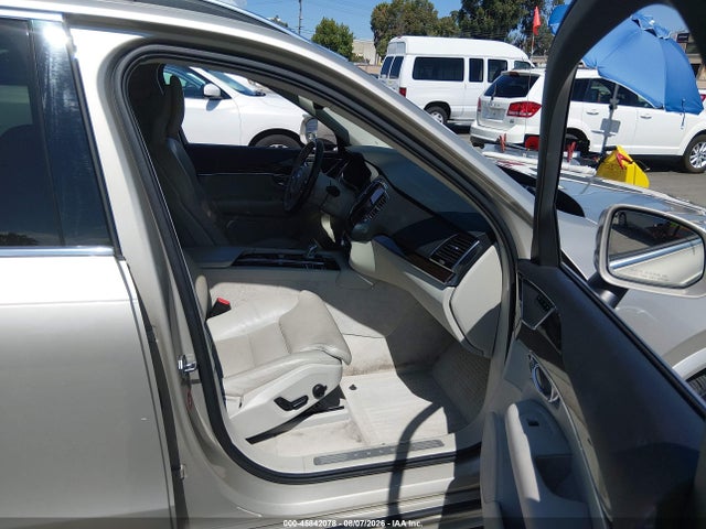 Продаж на аукціоні авто 2016 Volvo Xc90 Hybrid T8 Momentum, vin: YV4BC0PK0G1053063, номер лоту: 45842078